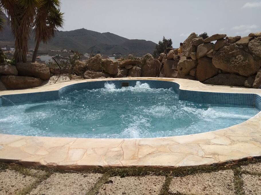 Jacuzzi