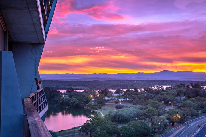 Views! City, lake, nightlife, Nishi New Acton, ANU