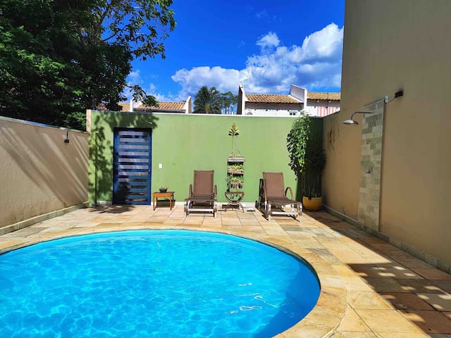 Casinha Natureza- hydromassage and bar for two