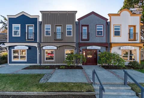 Coupeville Coveland Suite #4