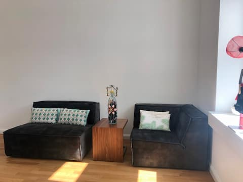 Erfolgreiche Airbnb-Immobilie: Great location in the old town, 100 meters to the Rhine in Altstadt