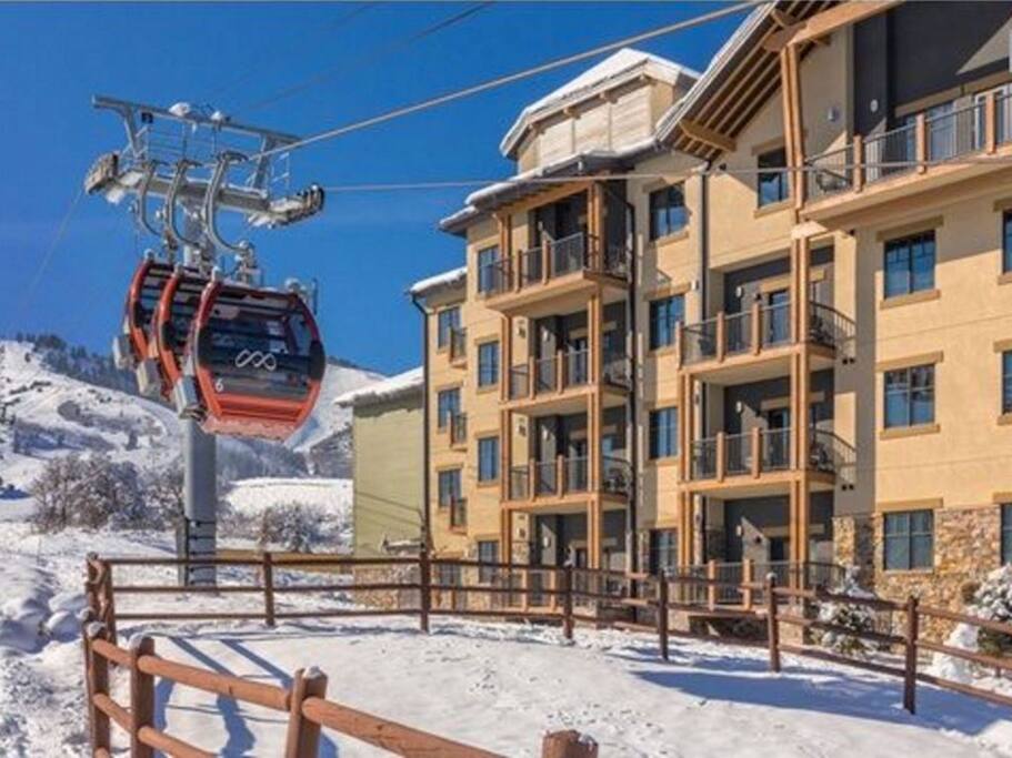 Frostwood Gondola