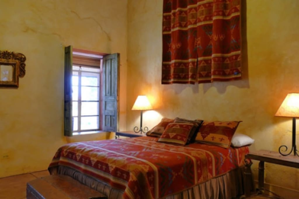 Queen Bedroom