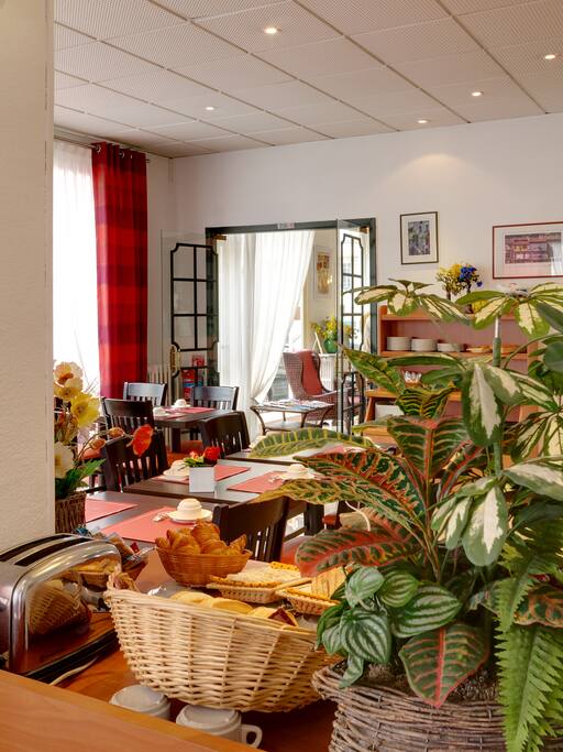 salle petit déjeuner
