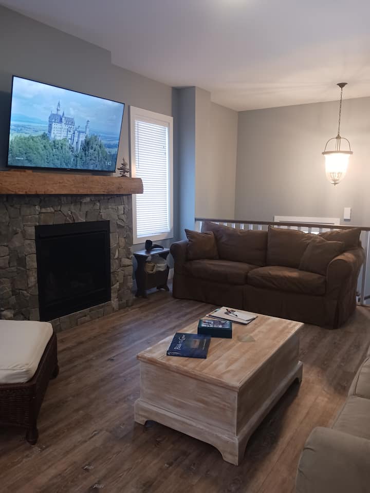 Winter/ Summer Retreat Fully Equipped Apartment - Wasaga Beach