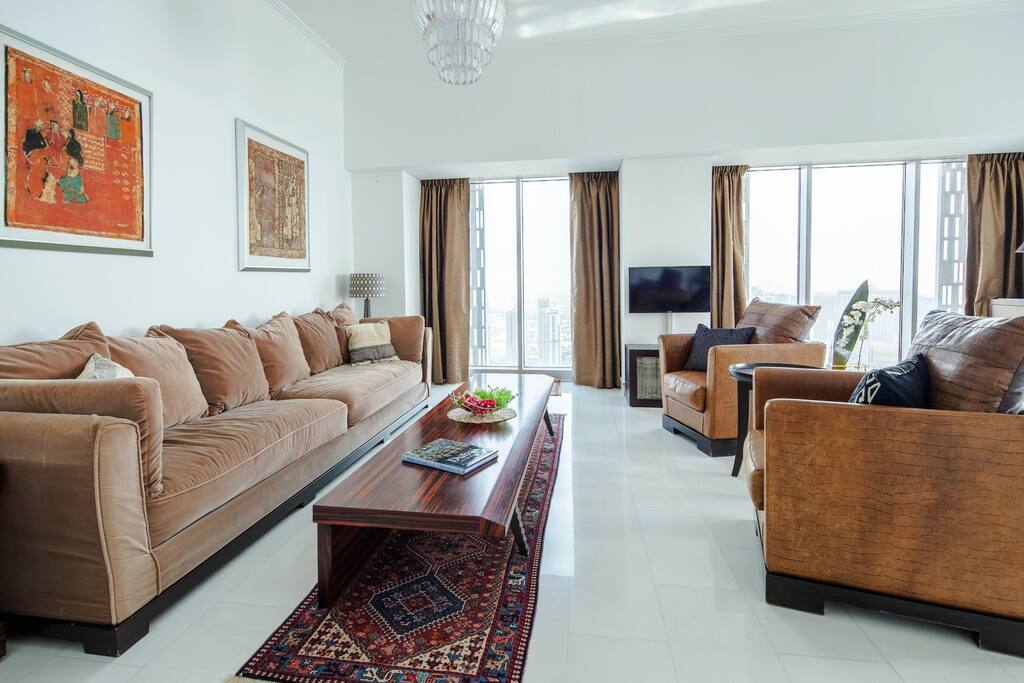 Lounge Area