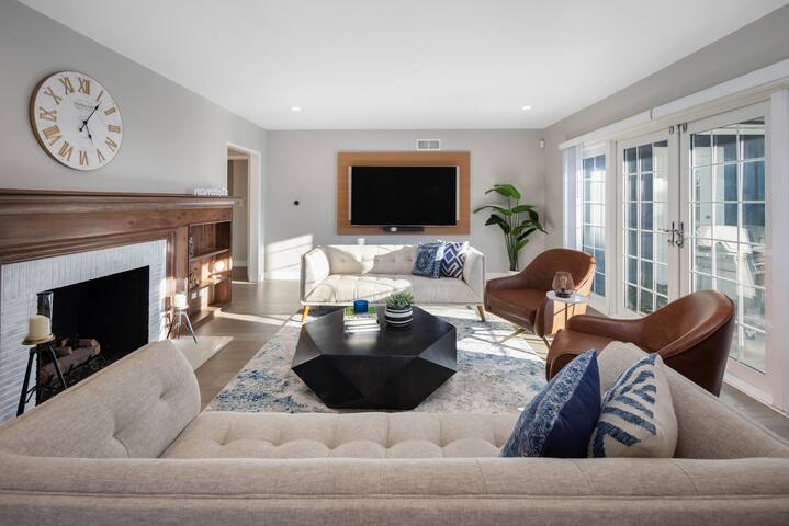 Secluded BH Villa with Golf & Ping Pong gallery image 3