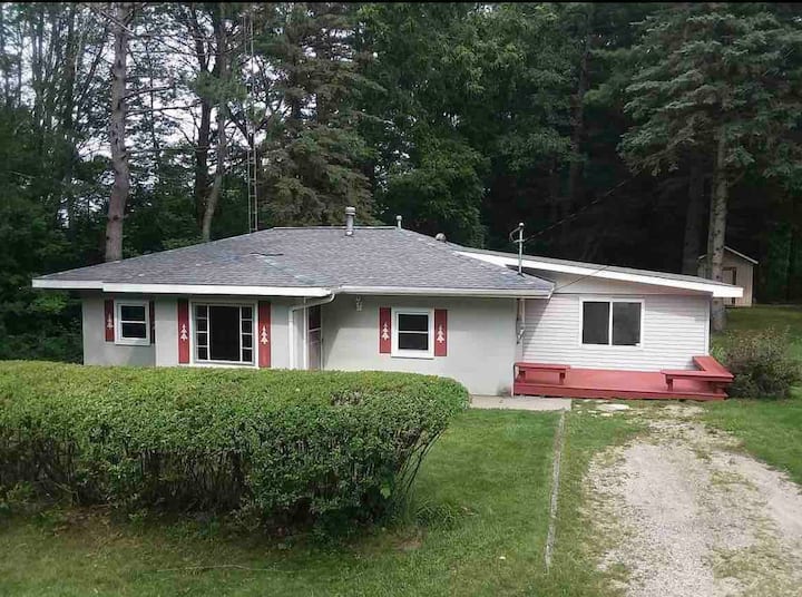 Houghton Lake Vacation Rentals & Homes Michigan, United States Airbnb