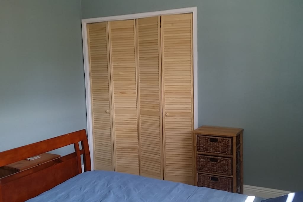 Bed-Room