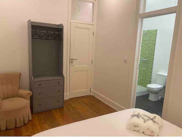 1A – Completo gallery image 3