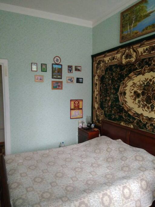 Room1