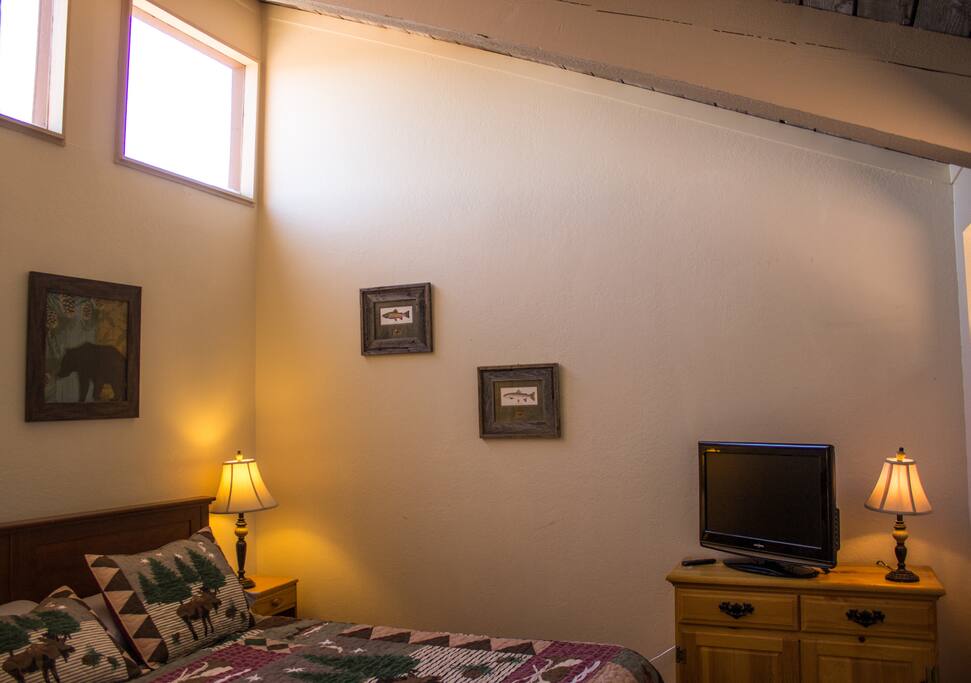 Upstairs Bedroom (separate from Loft Area)
