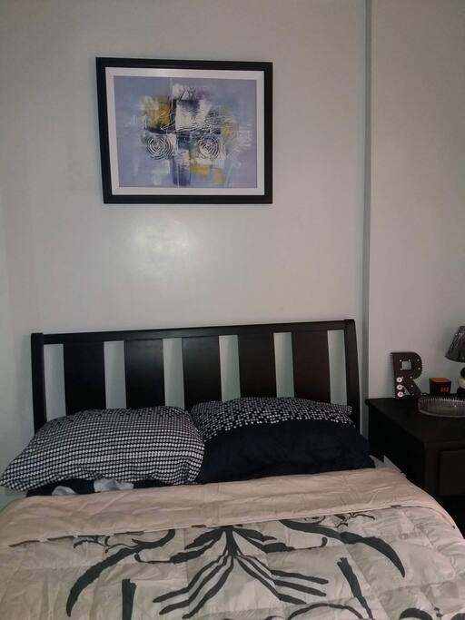 Master bedroom1