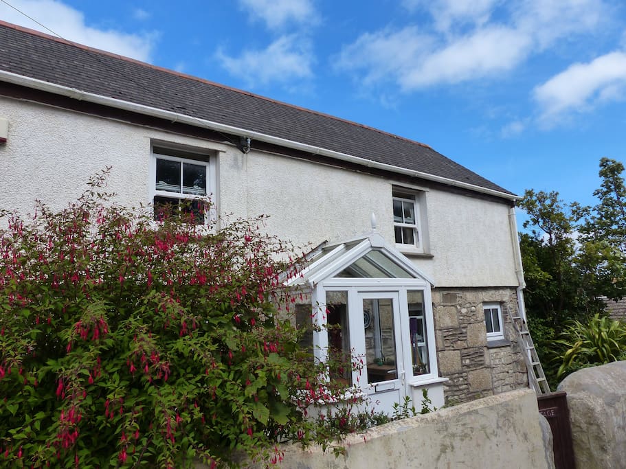 Elm Cottage