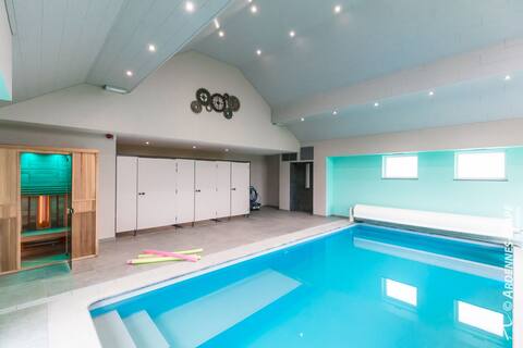 Gite La Thebaïde. 14pers. Pool