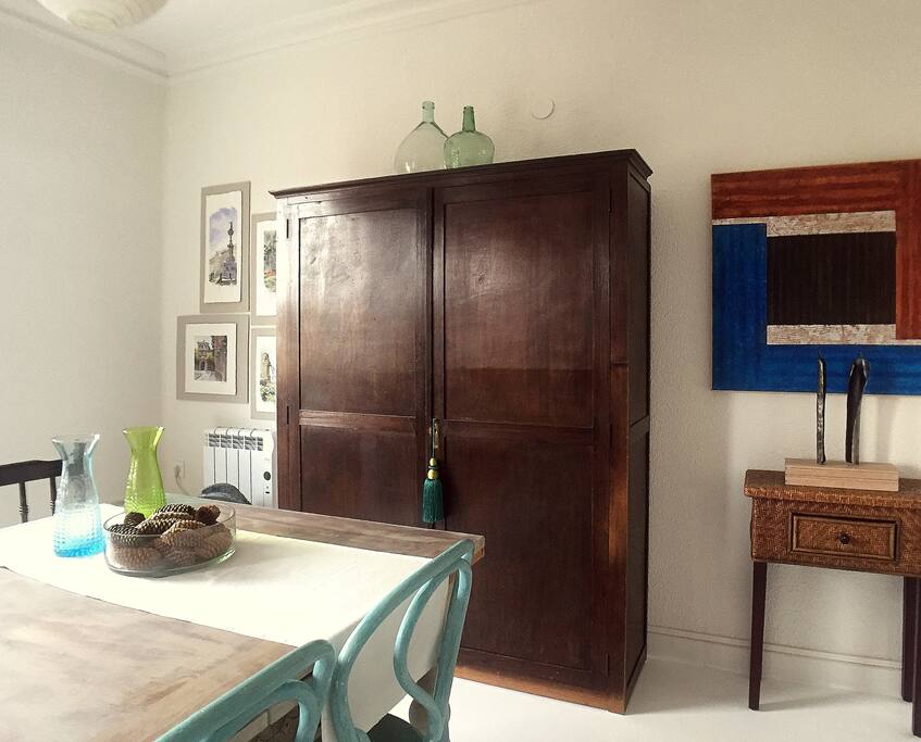 Detalle del comedor.