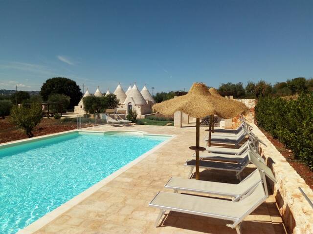 Trulli Tramonti d’Itria – Intera Struttura gallery image 3