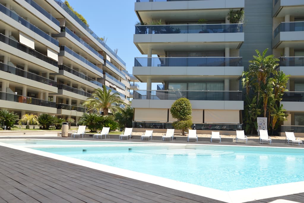 Pool area