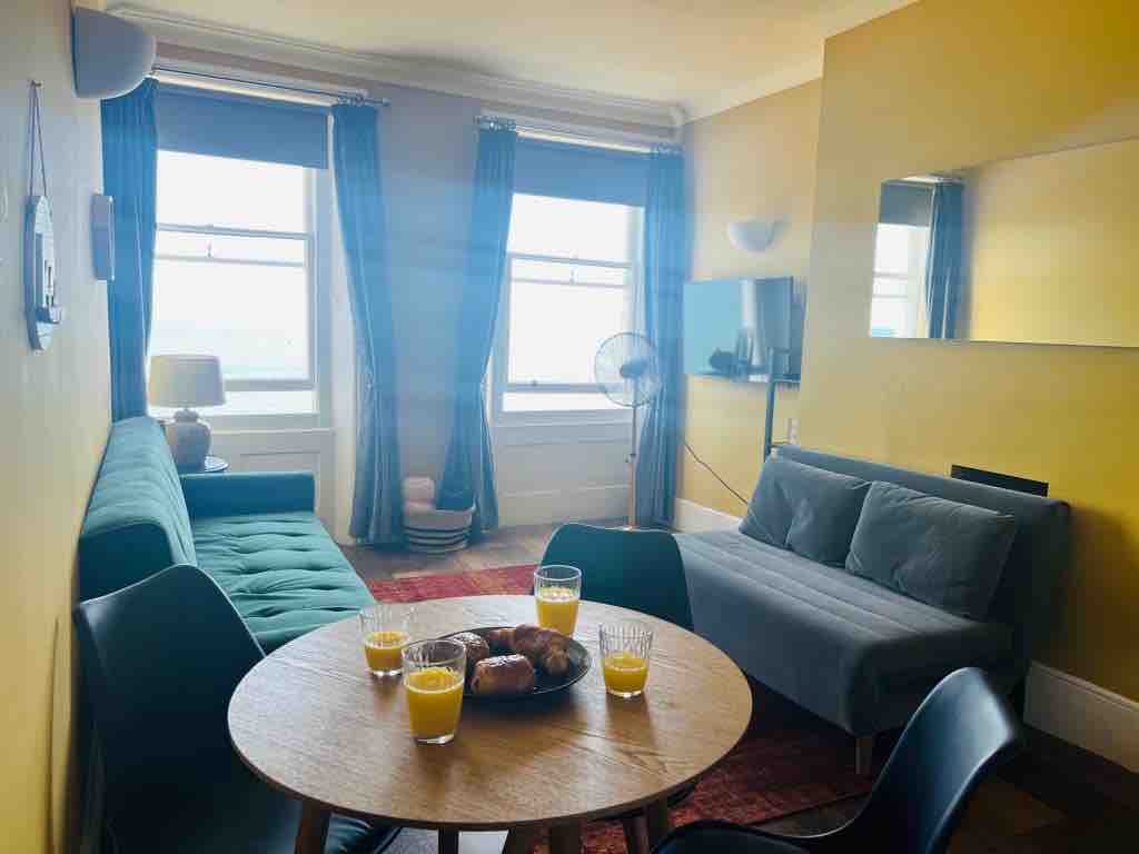 Top Airbnb: Beach View Apartment - Top floor sea view in Ramsgate