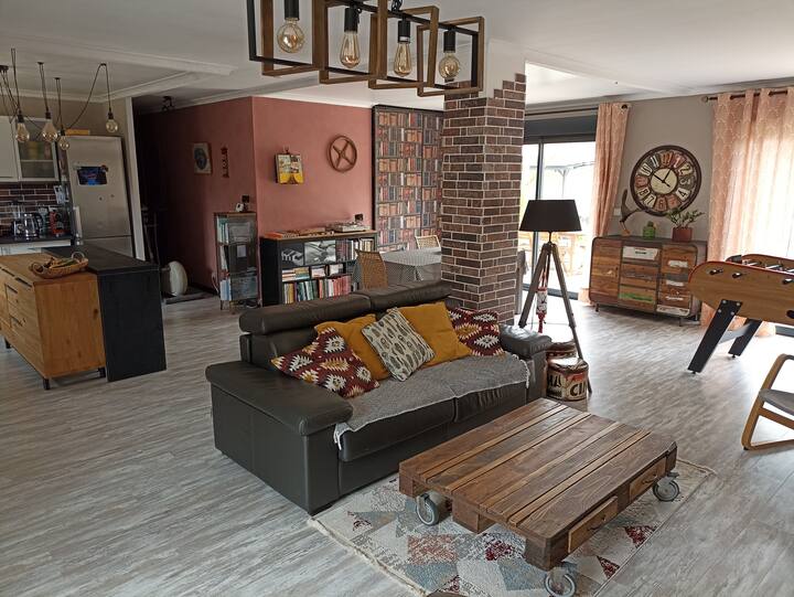 Maison Familiale Avec Piscine à 5min De Nîmes - Nîmes