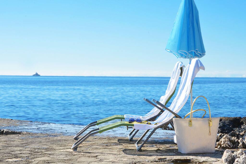 Beach is only 5 m from the house.
