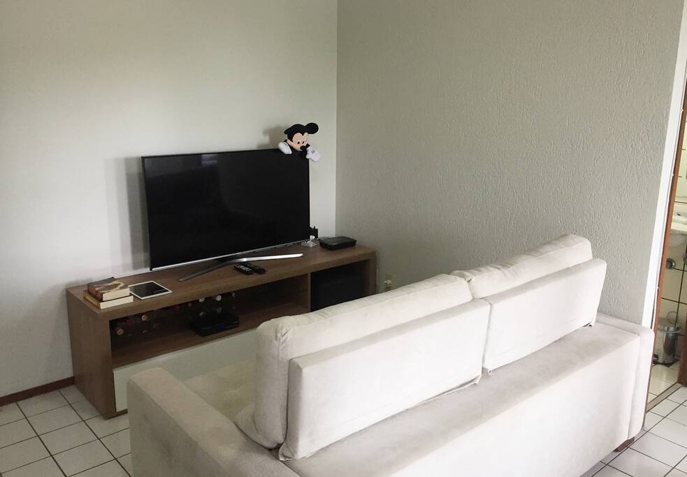 Sala (Tv e Sofá)