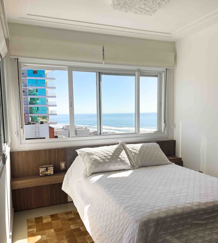 جناح 1  (سرير مزدوج) مع مكيف هواء وخزانة