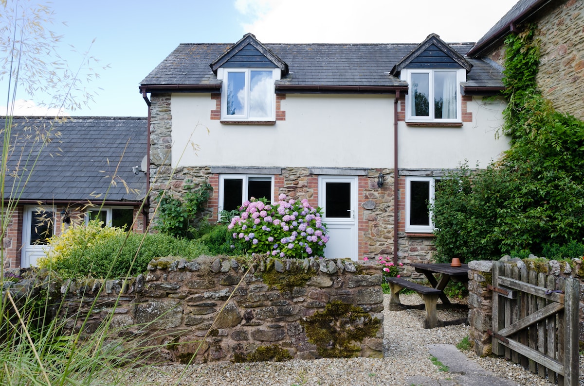 cottages in exmoor dogs allowed