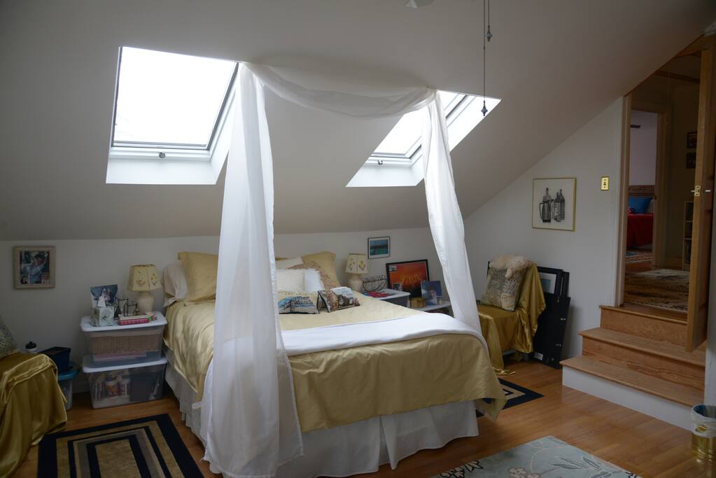 Bedroom #2: The White Room