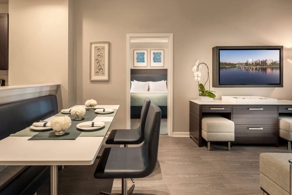Living/Dining Room