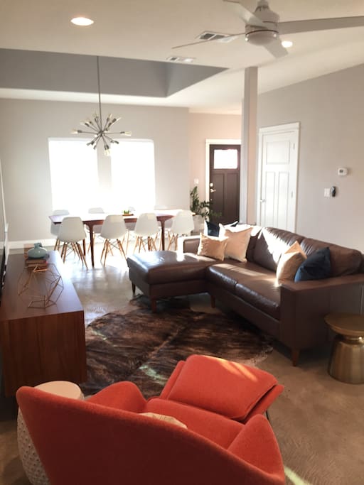 Spacious and Modern Living and Dining Room