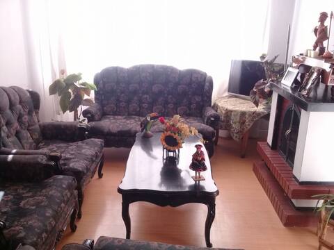 Warm Appartment, North of Quito