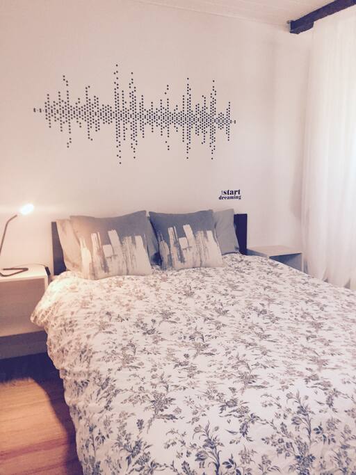 QueenSize Real Bed
