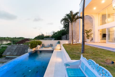 Casablanca Bali Cliff