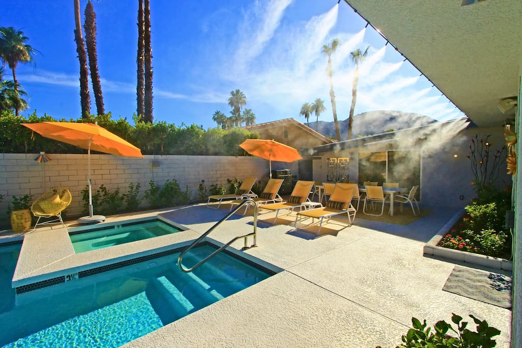 California Misters around the pool cool the air by 20 degrees in summer