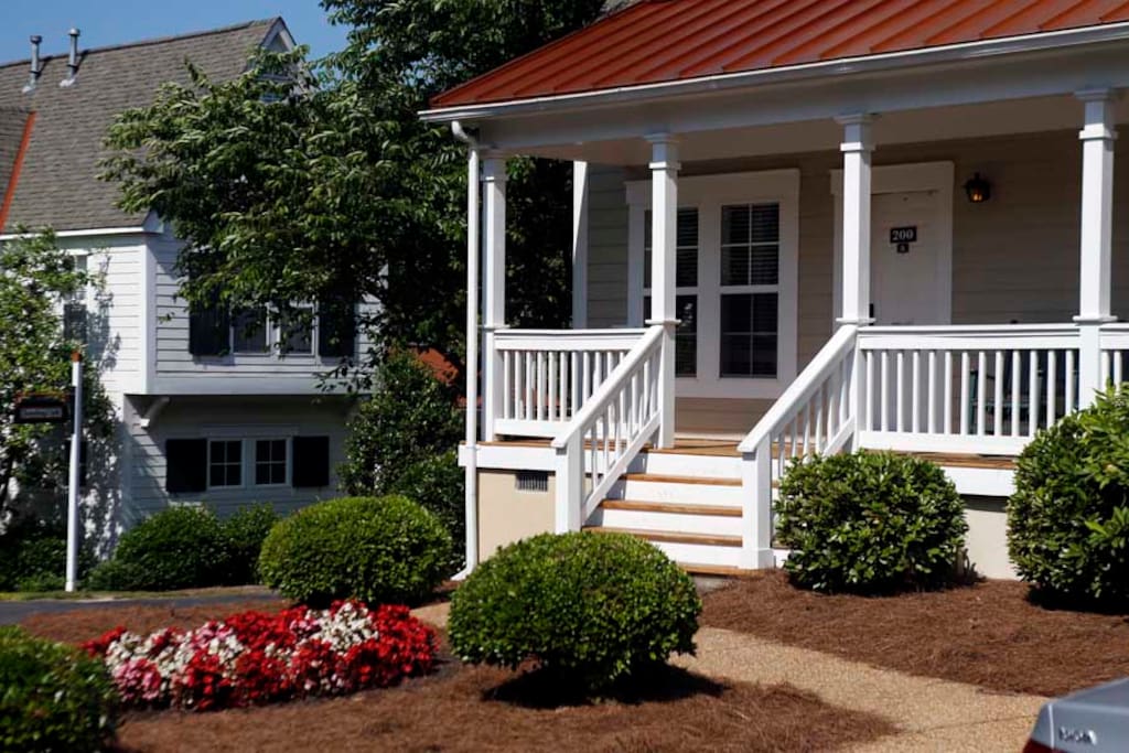 Park at the door of your cottage!