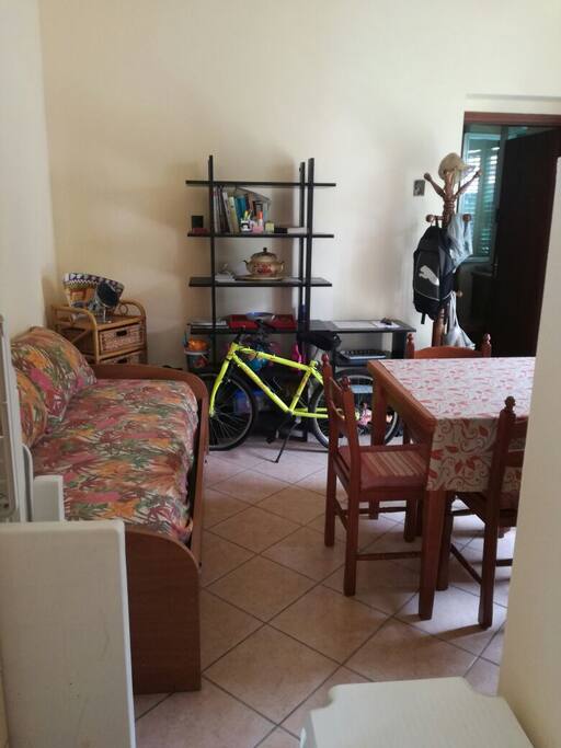 divano letto in cucina abitabile