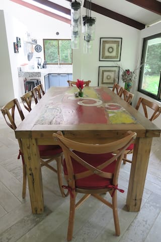 Entire home with 2 bedrooms in Puntarenas Province - Luxury Artist Home, Private Pool above Pan Dulce