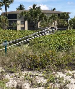 Beachfront Condo Full  Refund Cancel Anytime