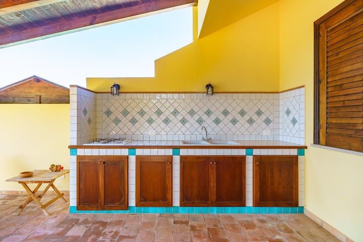 Casetta Nadia (relaxing garden-panoramic area)