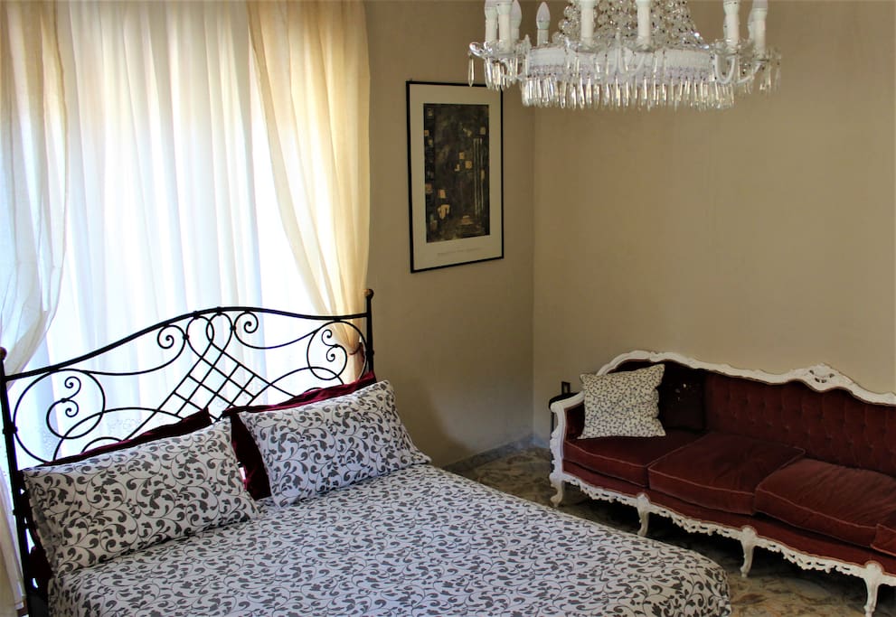 Camera da letto (Room 2)