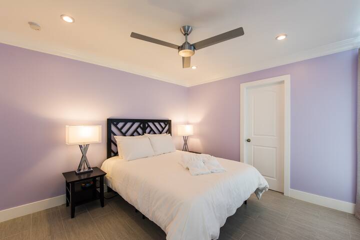 Стая за гости с прилежаща баня