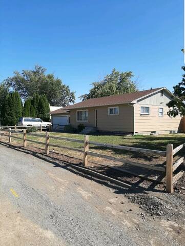 Airbnb Lewiston Vacation Rentals Places To Stay Idaho