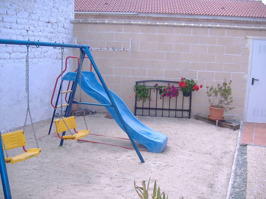 JUEGOS PARA LOS PEQUES