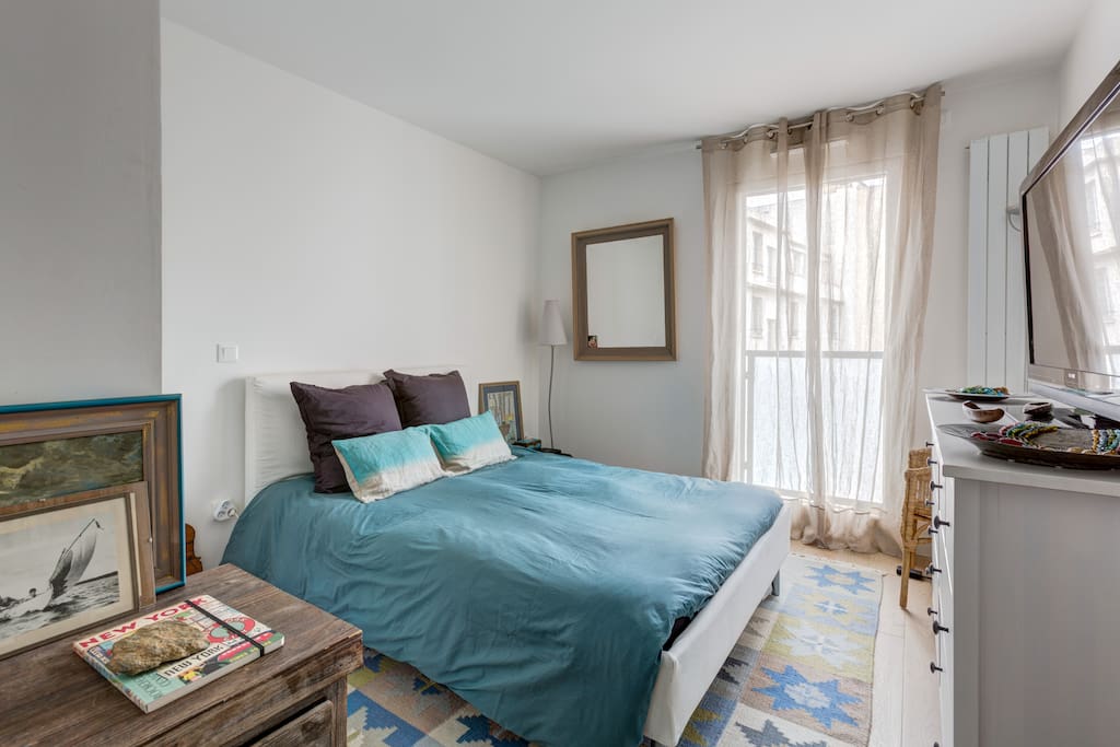 Votre chambre au calme, des tons doux pour bien rêver...!