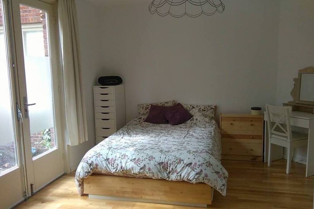 Bedroom with double bed