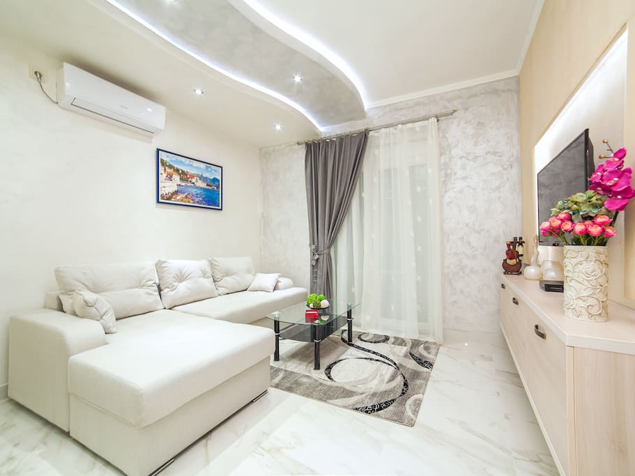 Luxury Living Room