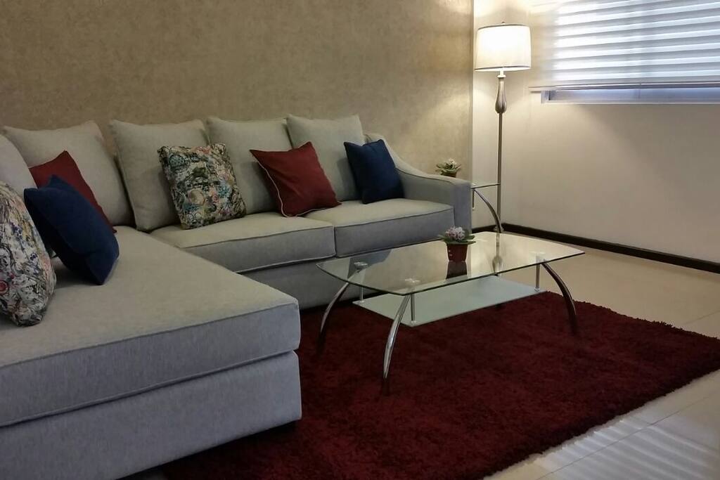 Área de sala confortable y elegante