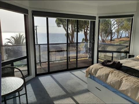 Amazing Views Boston Bay Escape Port Lincoln