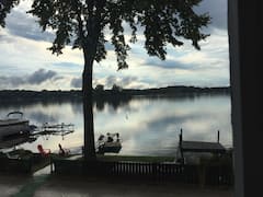 Lake+Cottage+-+Winter+Romantic+Getaways